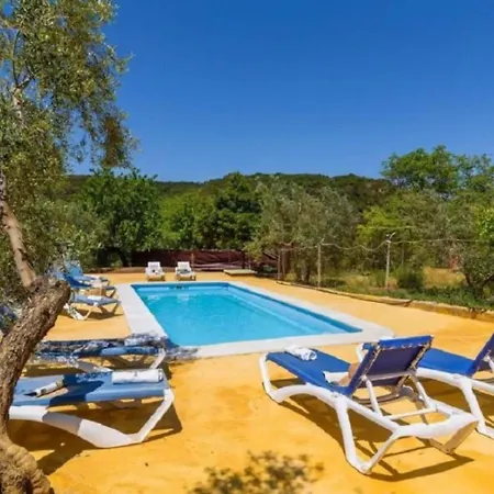 Residencial Barquero Pernia Canete la Real